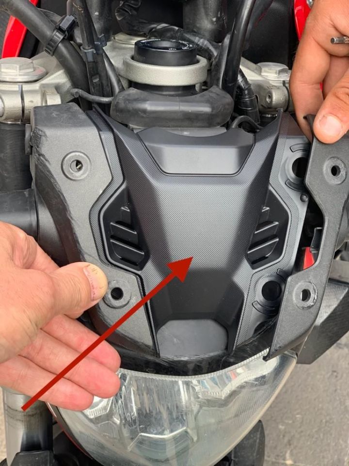 Mt-07 2014-17 Orijinal Cam Altı Panzot Kapak 1WS8439600