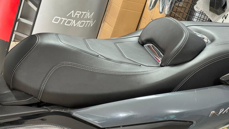 Nmax 125 2021-24 1. Model Alçak Comfort Sele