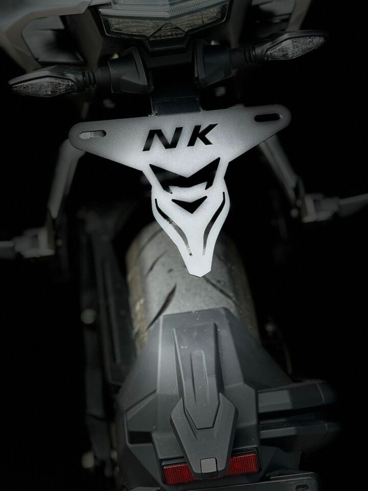 000dc17c-c15b-4f63-aae1-