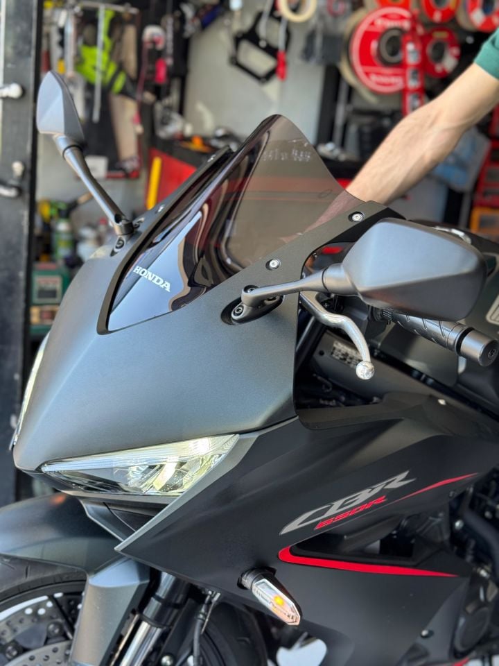 Honda Cbr 650R 2025-26 Double Füme Spor Ön Cam