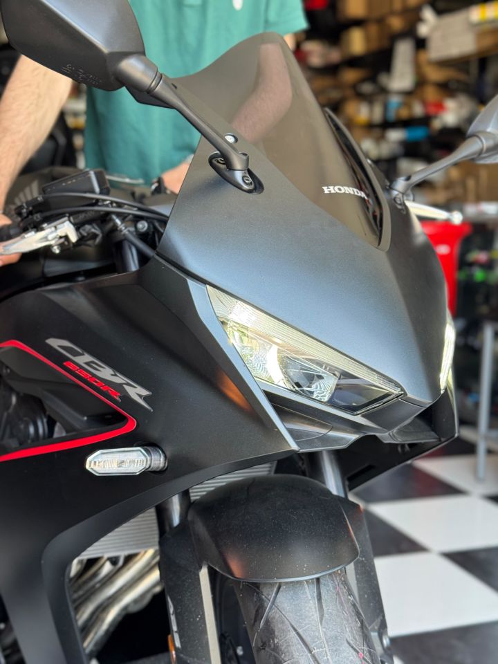 Honda Cbr 650R 2025 Double Füme Spor Ön Cam