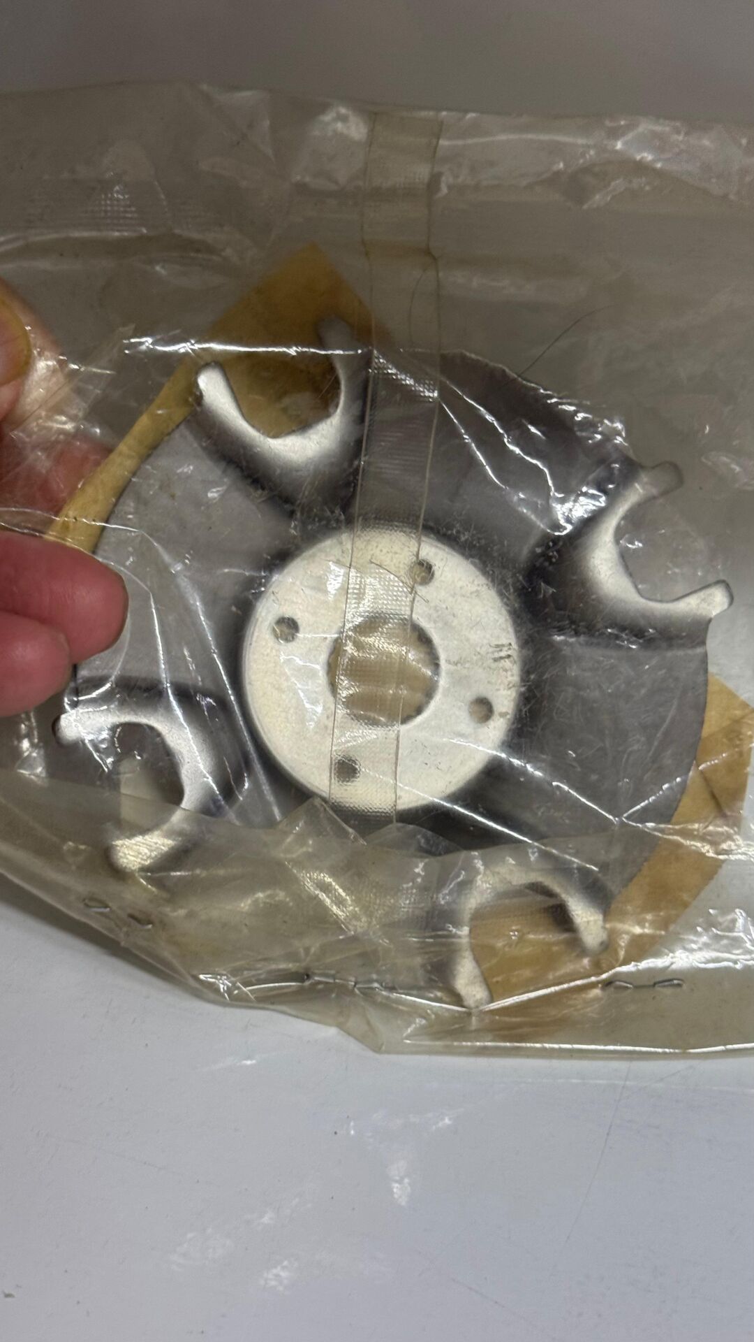 Majesty 250 Ön Yıldız Ağırlık Tutucu 4HC1762300