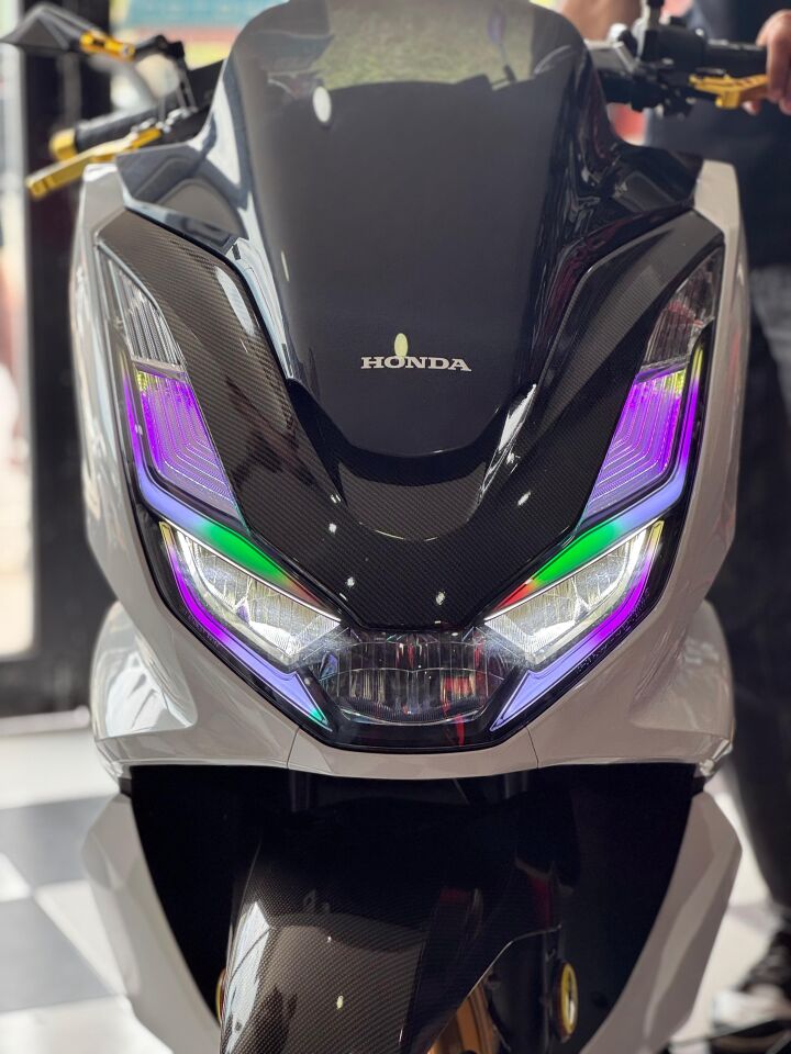Pcx 125 2021-24 Rgb Ön Far