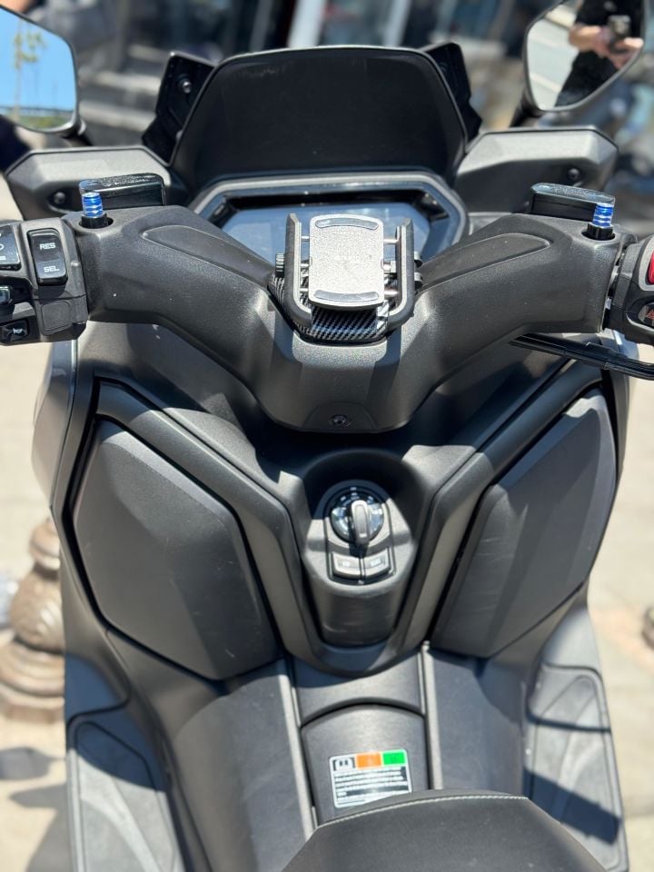 Xmax 250-300 2018-26 Karbon Mrt Road  Kapaklı Telefon Tutucu