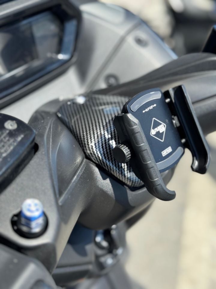 Xmax 250-300 2018-25 Karbon Mrt Road  Kapaklı Telefon Tutucu