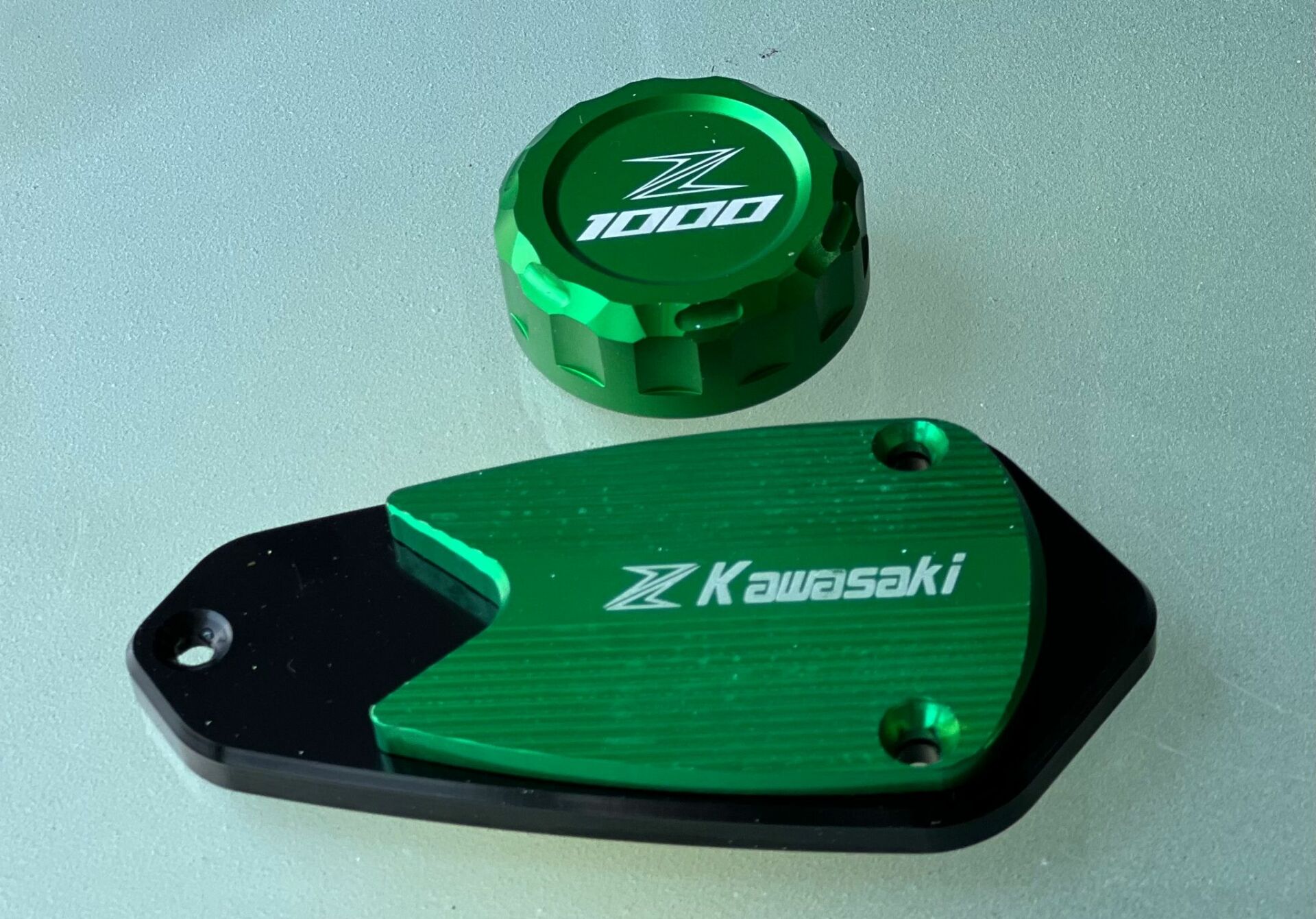 Kawasaki Z1000 Cnc Yeşil Ön Arka Hidrolik Kapakları