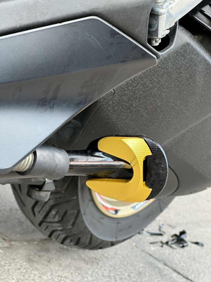 Xmax 250-300-2018-24 Cnc Yan Ayak Genişletme Kaz Ayağı