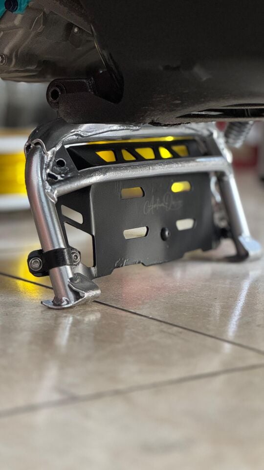 Xmax Tech-Max 250-300 2024-26 Orta Sehpa Karter Koruma Demiri