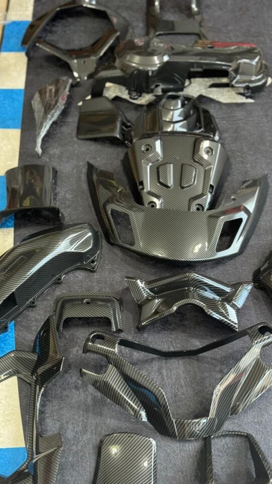 Nmax 125 Tech-Max 2025 Komple Karbon Set