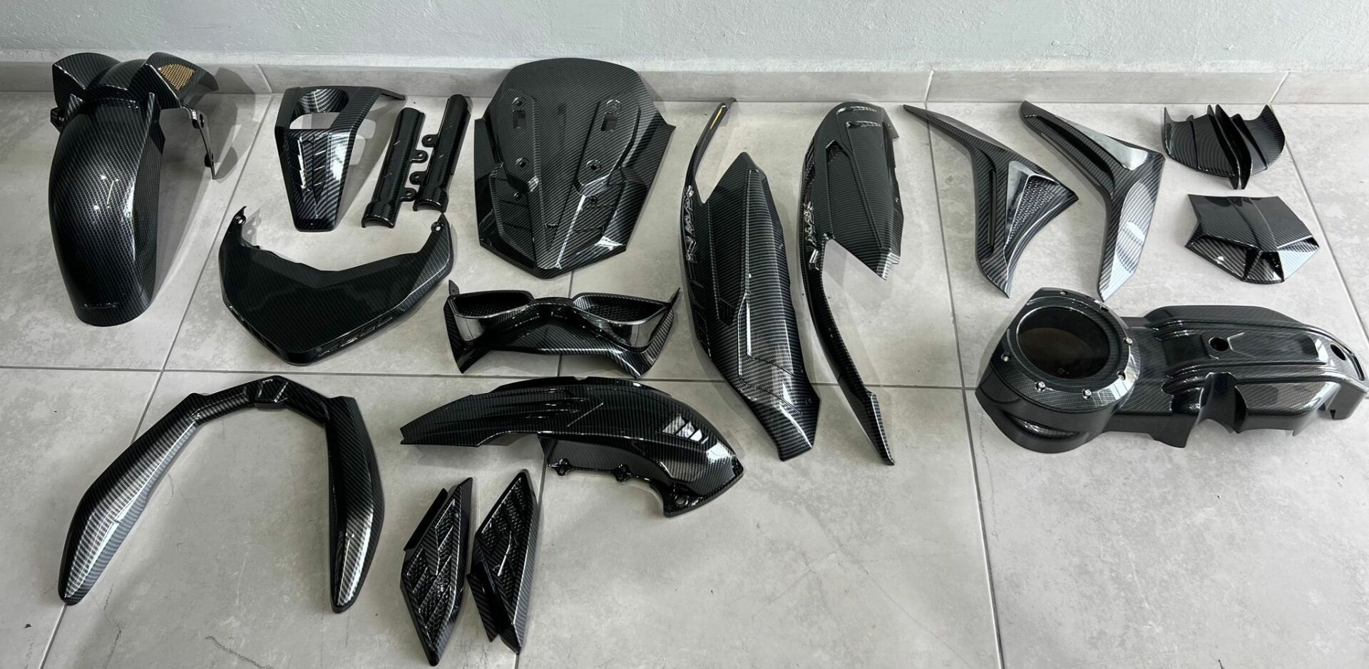 Nmax 125-155 2021-24 Komple Karbon Grenaj Seti 14 Parça