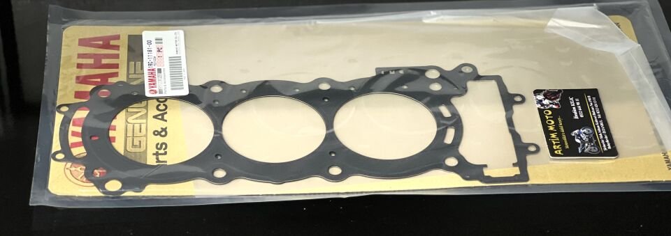 Orijinal Mt-09 Tracer 900 2014-17 Üst Kapak Contası 1RC1118100