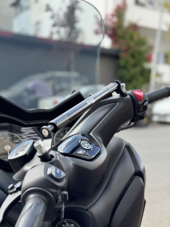 Yamaha Xmax  2018-25 Ara Çubuk Telefon Tutucu