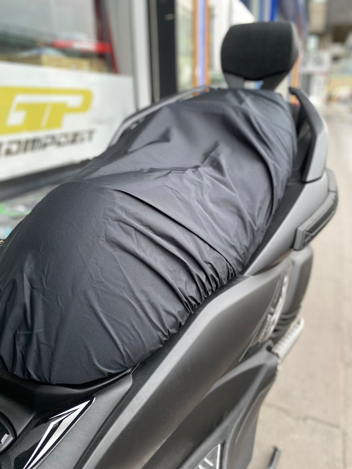 Xmax 250-300 2006-24 Sade Su Geçirmez Sele Kılıfı