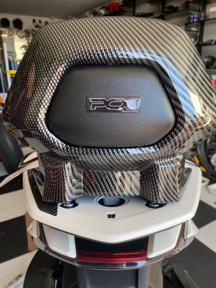 Honda Pcx 125 Arka Carbon Sırt Dayama Sissy Bar