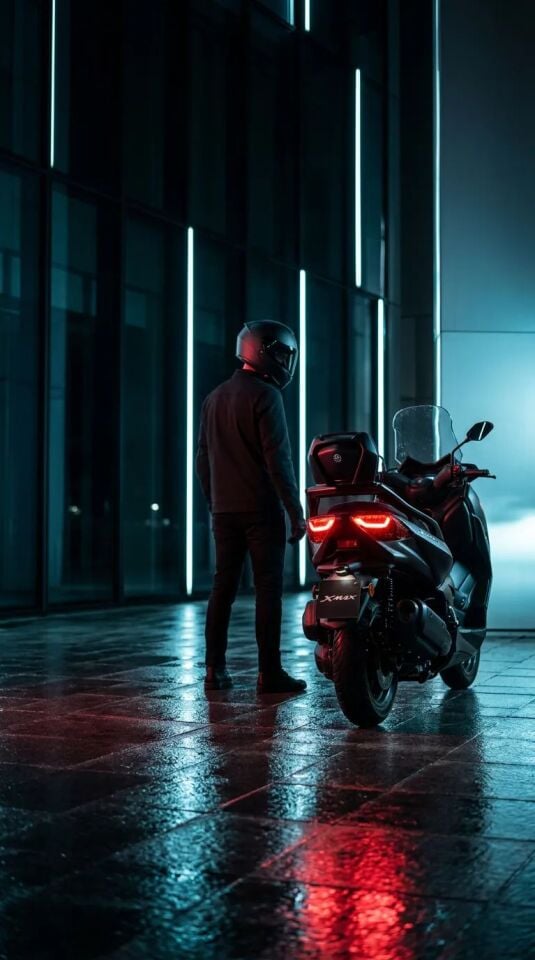 Orijinal Model Xmax 250-300 2018-26  Model Sissy Bar Sırt Dayama Seti