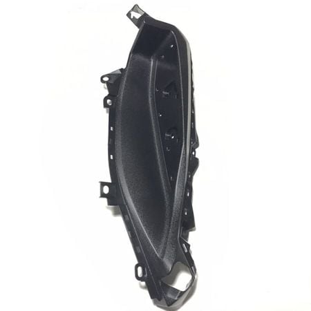 Xmax 2018-23 Desenli Sol Basamak Tabanı B74F748100