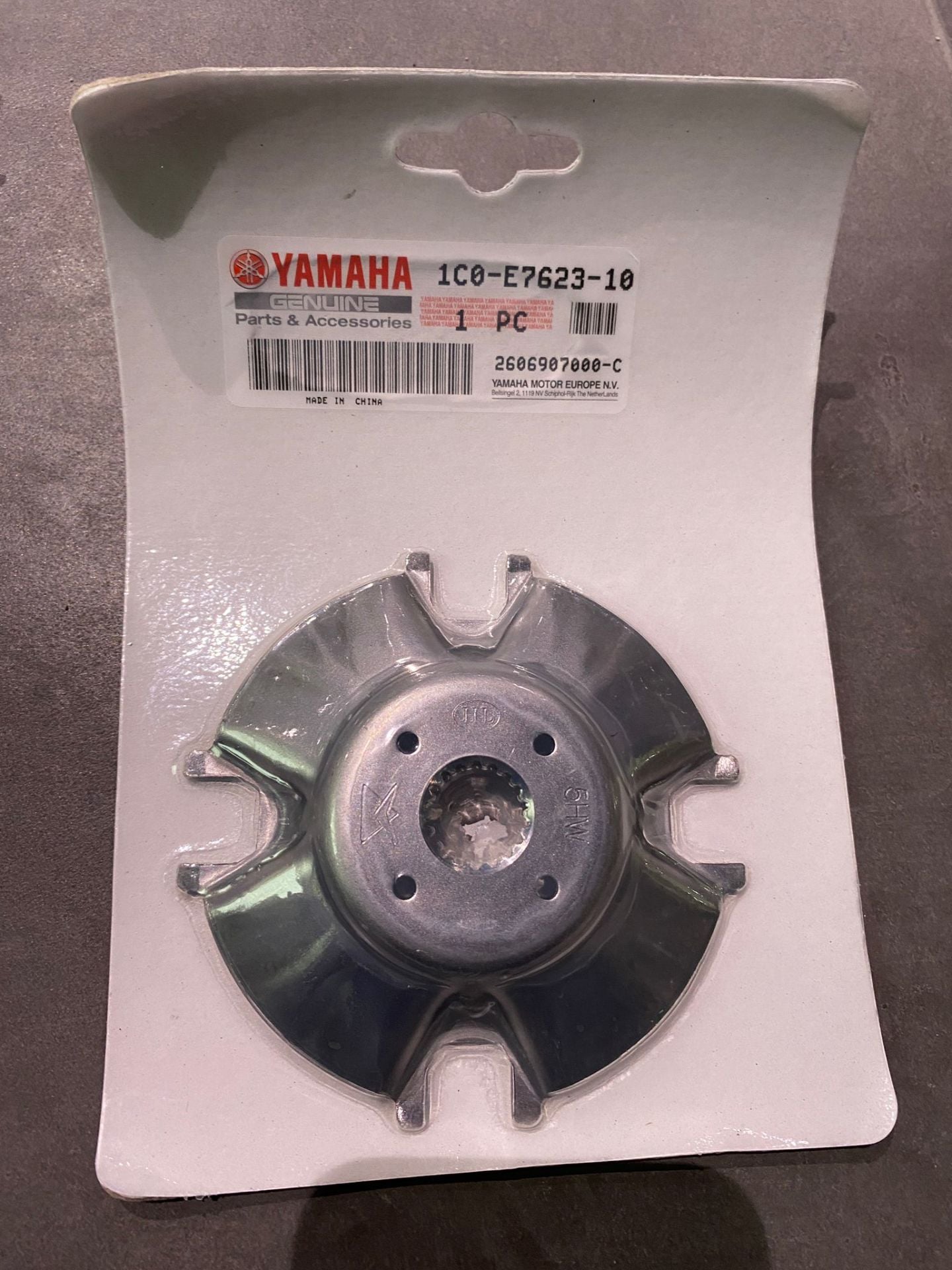 Orijinal Xmax 250 2006-17 Varyatör Kam Ön Makara Tutucu 1C0E762310