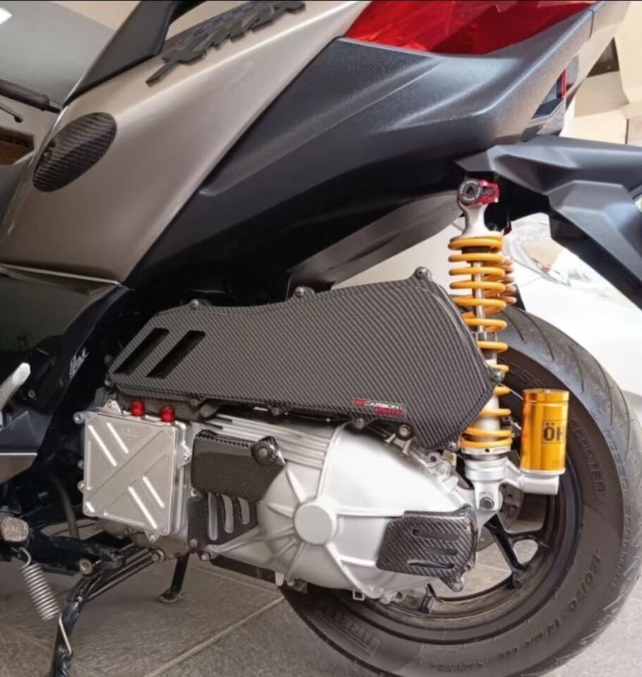 Xmax 250-300 2018-24 Gerçek Karbon Varyatör Kapak Seti