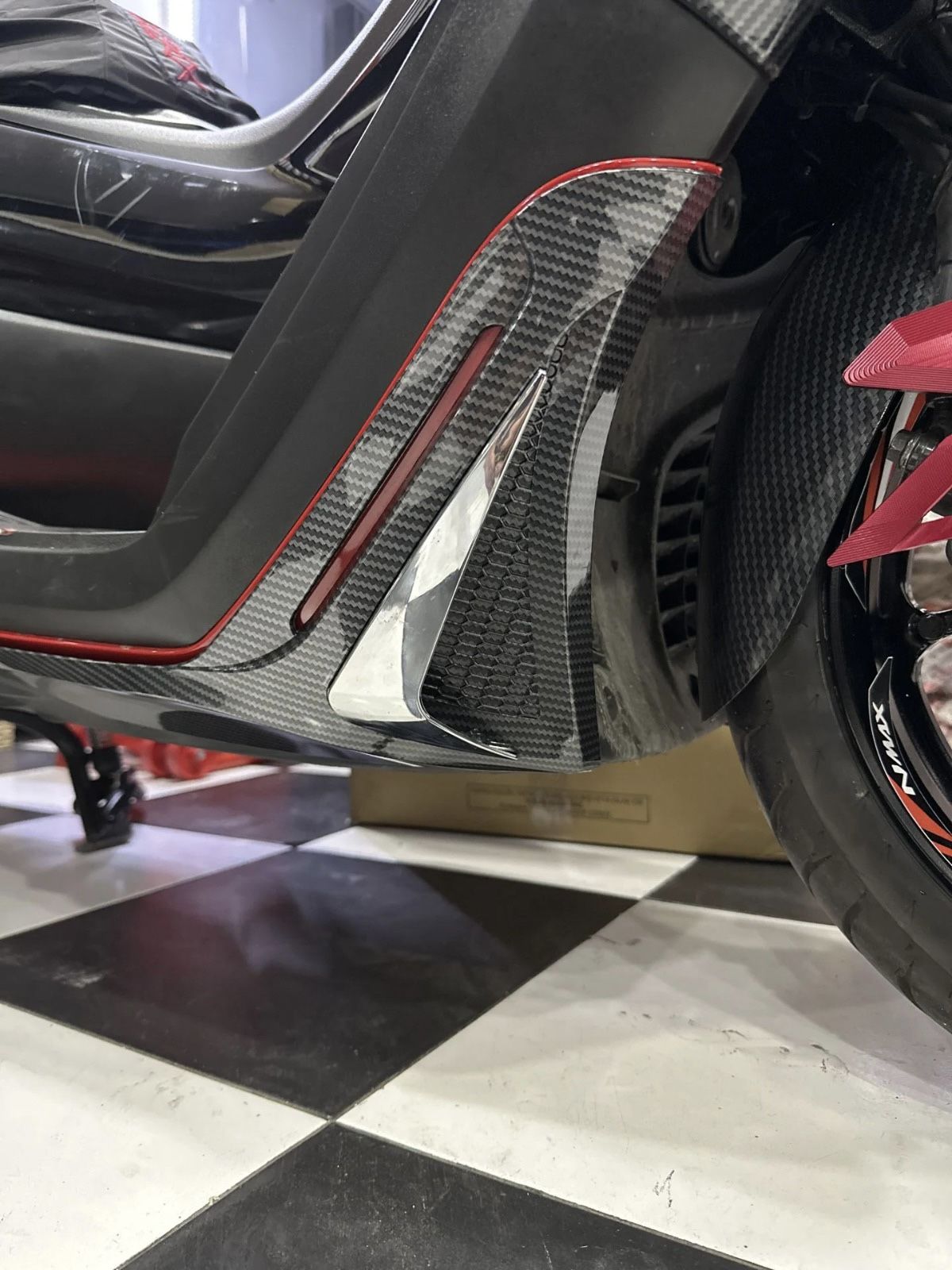 Nmax 125-155 2021-24 Marşbiyel Karbon Alt Sakal Seti