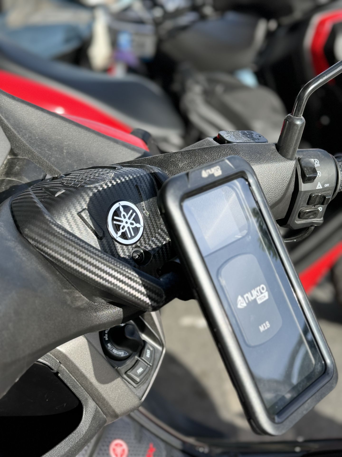 Nmax 125-155 2021-2024 Kapalı Telefon Tutucu Seti