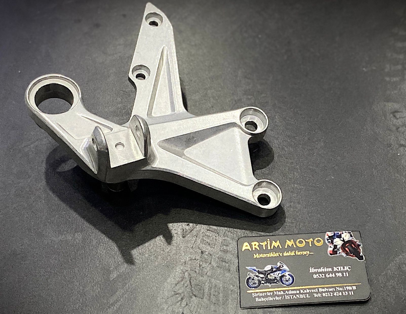 Honda Cbr 1000RR 2008-16 Sağ Ön Braket