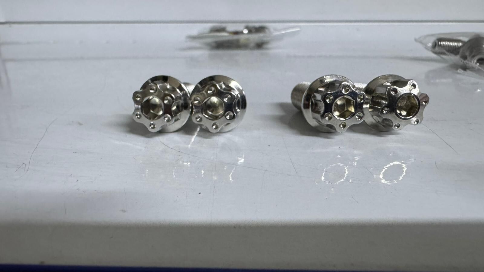 Nmax Xmax Ön-Arka Ve Üst Fren Merkezi Titanyum Vida Seti