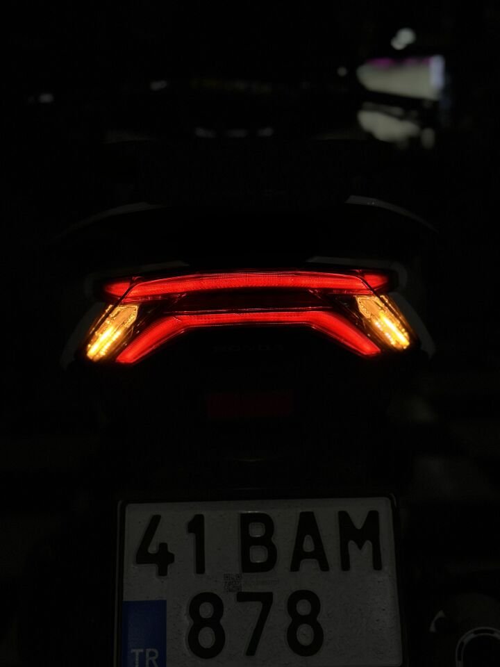 Honda Pcx 125 2021-24  Akıllı Amerikan Park — Dans Modlu Özel Seri
