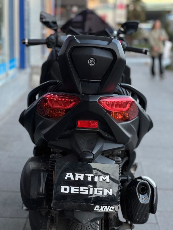 Orijinal Model Xmax Tech-Max 125-250  2018-23 Sissy Bar Sırt Dayama