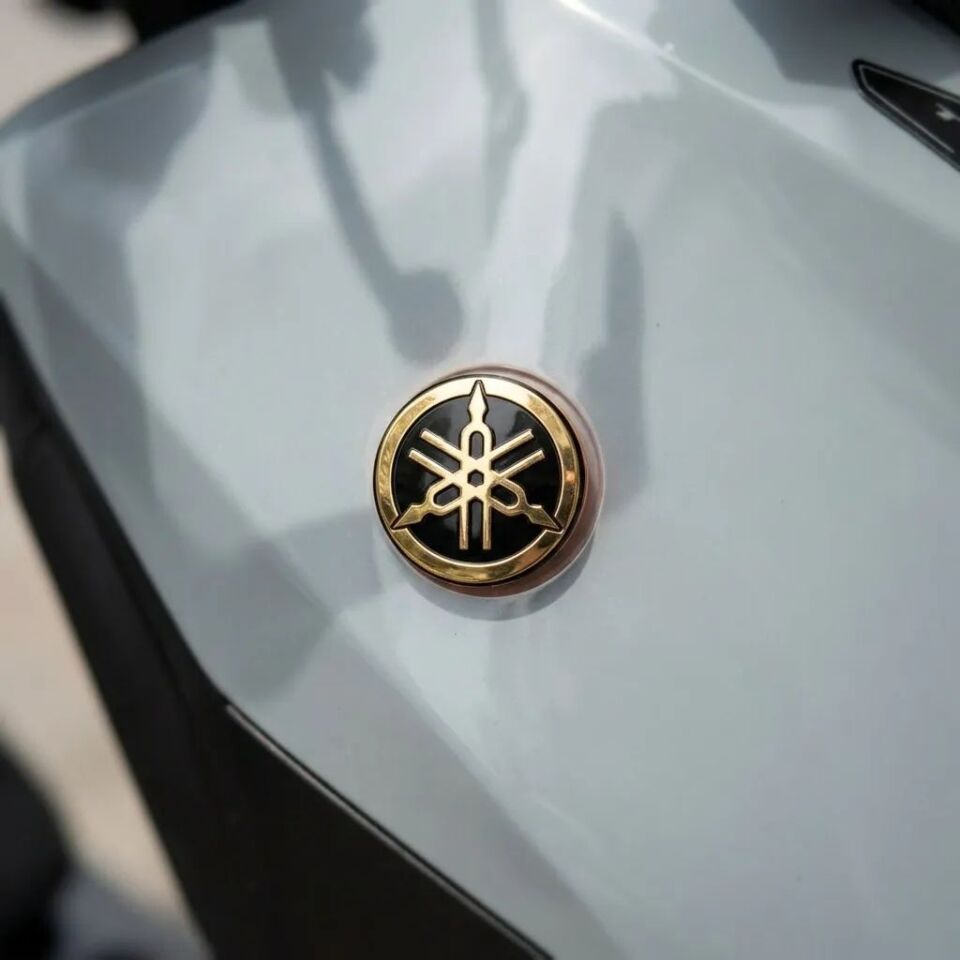 Modifiye Tmax Xmax 250-300 Gold Özel  Ledli Logo Seti