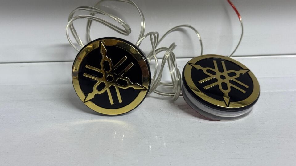 Xmax 250-300 Gold Özel  Led Logo Seti