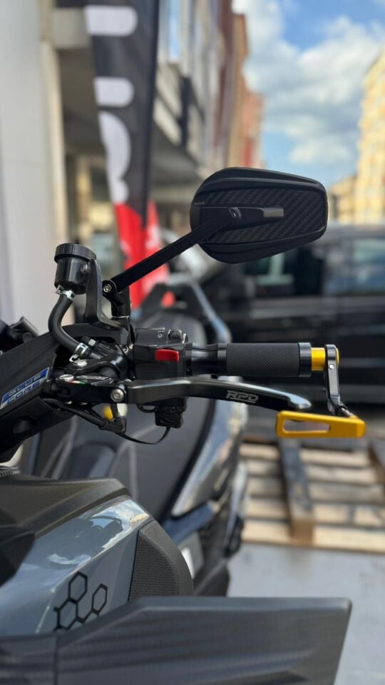 Nmax 125-155  Xmax 250-300 Cnc  Karbon Ayna Seti