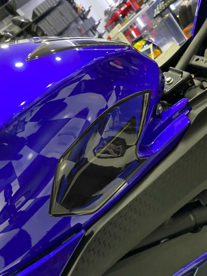 Yzf R25 2019-24 Mavi Tank Pad Seti 15 Parça