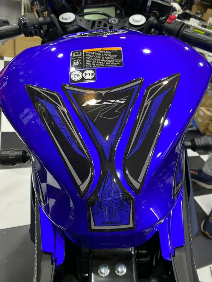 Yzf R25 2019-24 Mavi Tank Pad Seti 15 Parça