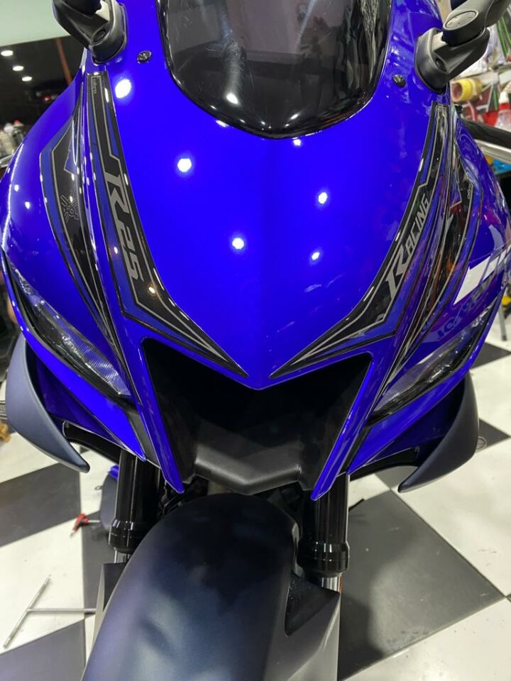 Yzf R25 2019-24 Mavi Tank Pad Seti 15 Parça