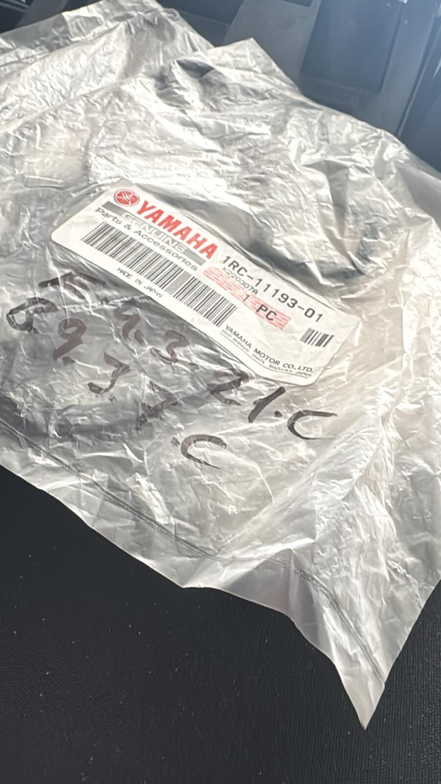 Mt-09 Kulbütör Kapak Contası 1RC111930100