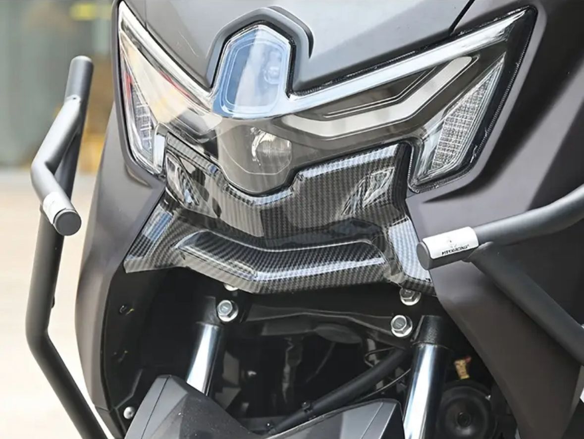 Nmax 125 Tech-Max Ön Gaga Karbon