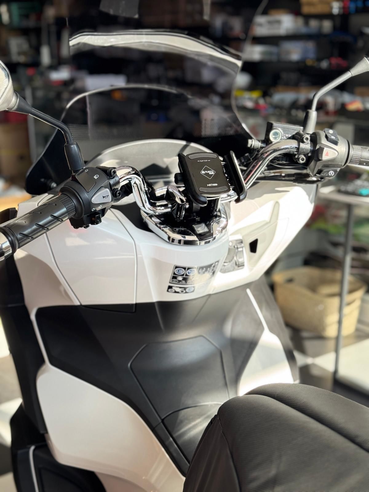 Nucro Tech Road Pcx Orta Telefon Tutucu