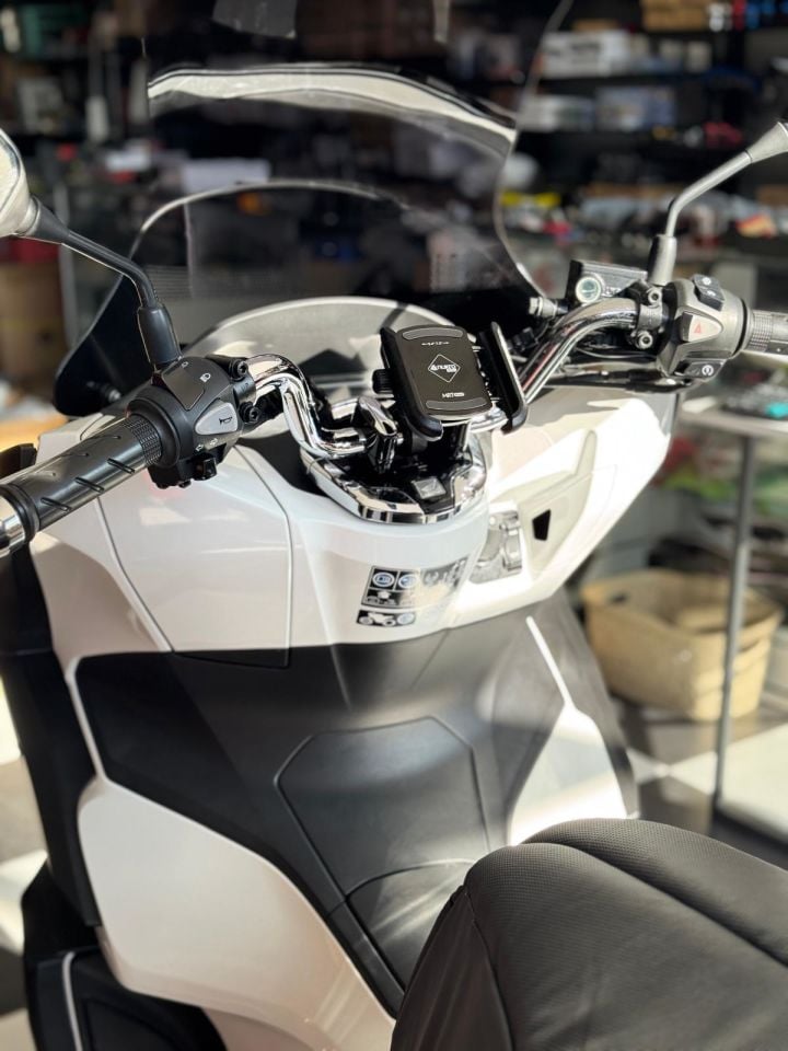 Nucro Tech Road Pcx Orta Telefon Tutucu