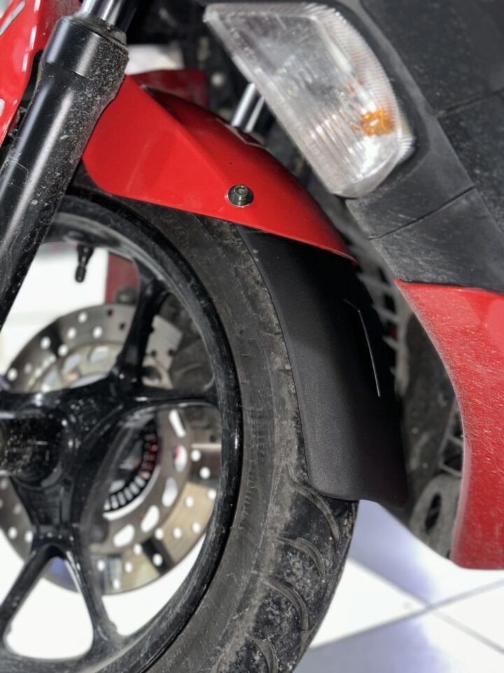 Nmax 125-155 Karbon Ön Çamurluk Uzatma