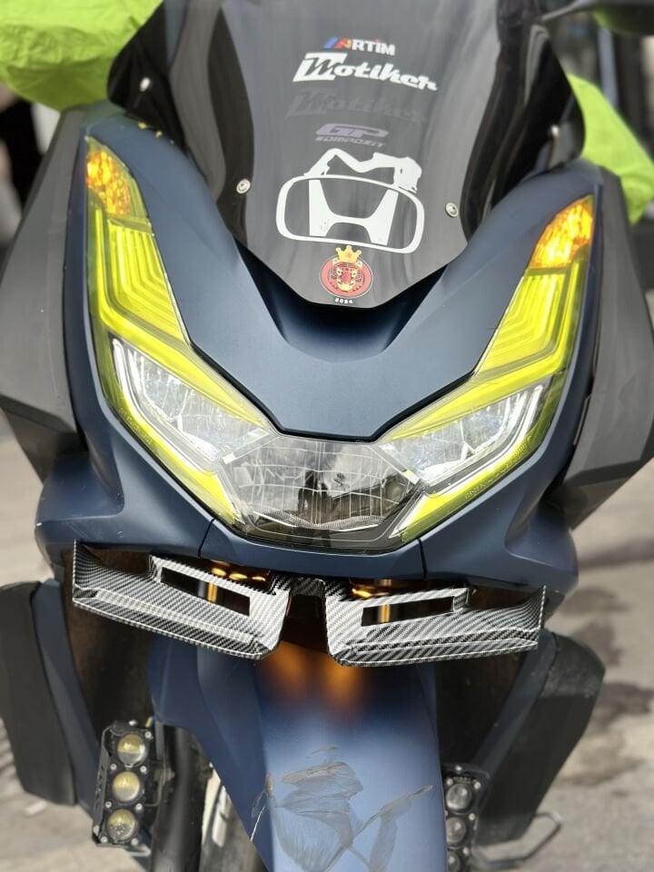 Pcx 125 2021-24 Spoıler Far Altı Karbon Winglet