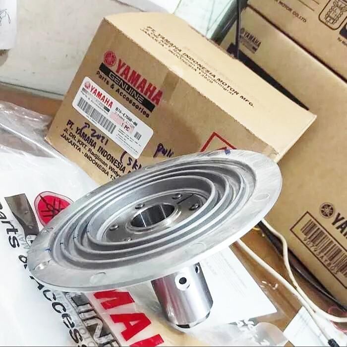 Orijinal Xmax 250 Arka Varyatör Sabit Kasnak B74E766000