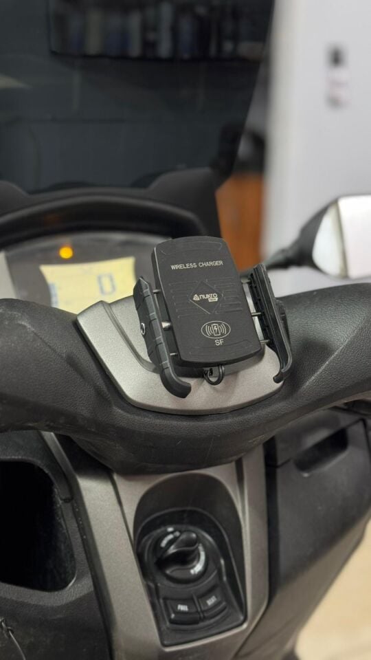 Nmax 125-155 2021-24 Sarjlı Telefon Tutucu