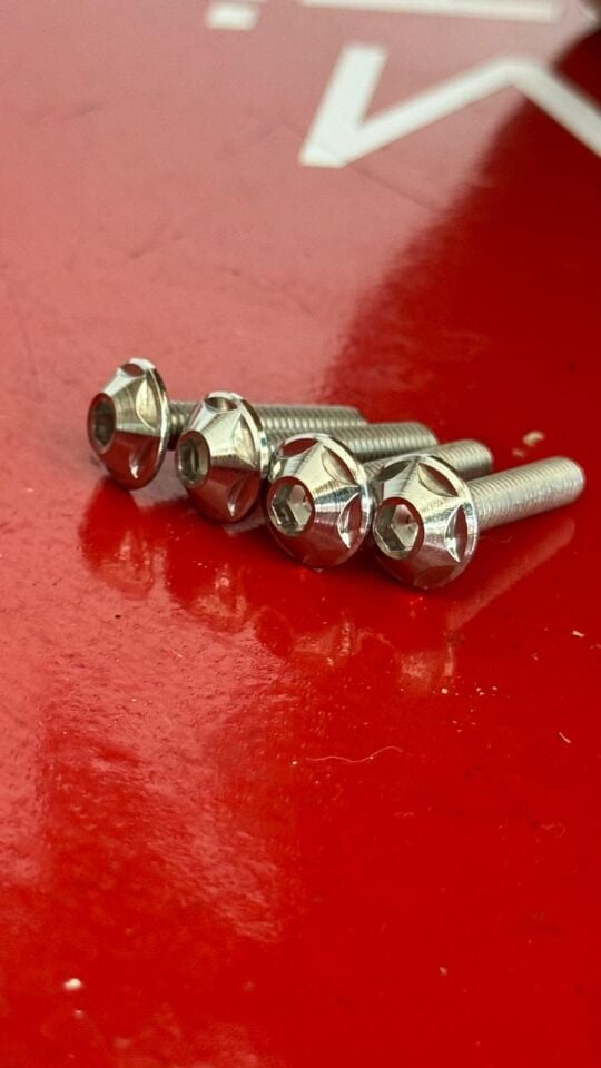 Nmax 2015-26 Titanium Metal Renkli Spor Cam  Vida Seti