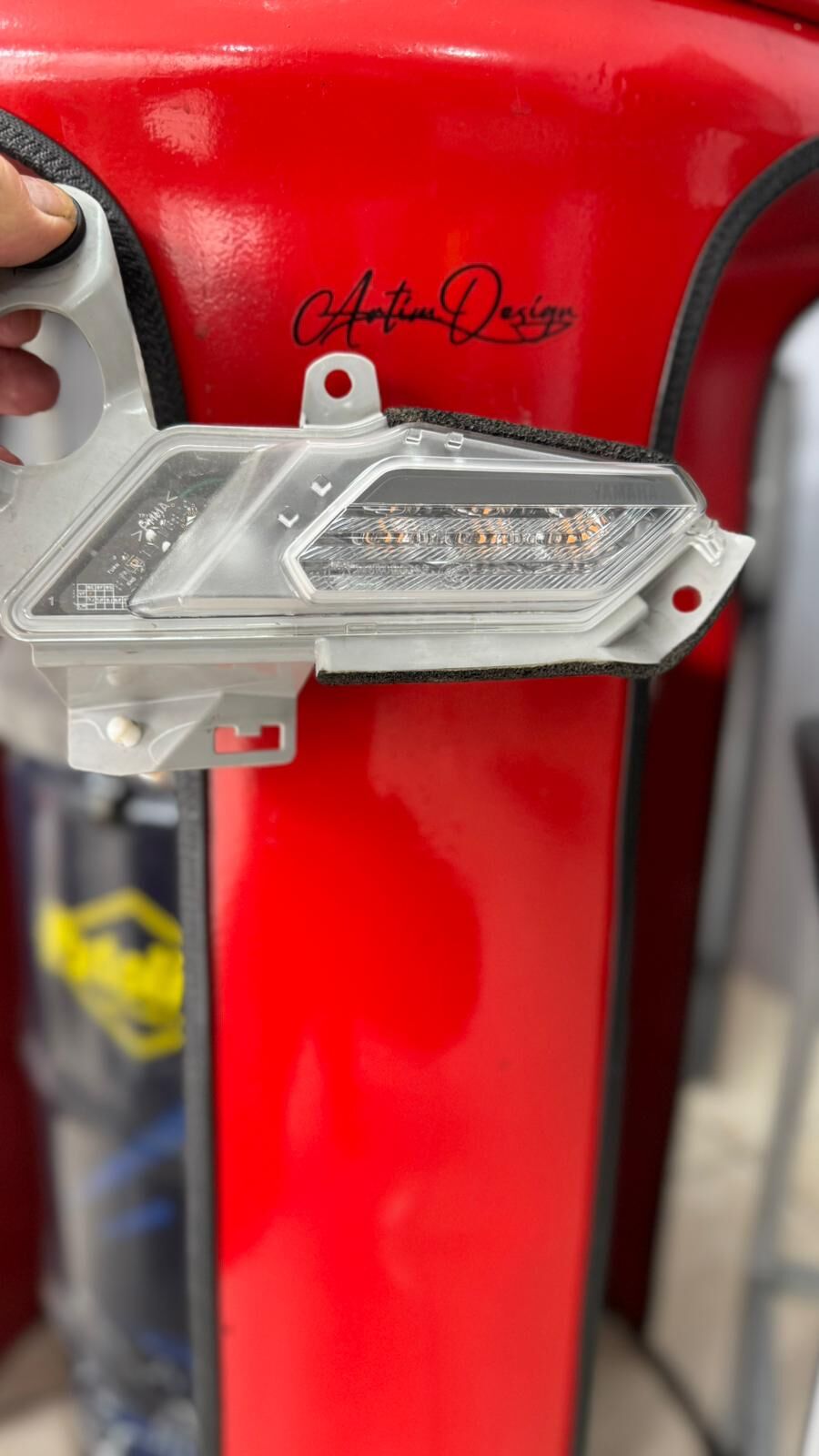 Xmax 250-300 2024-26 Sol Sinyal BKAH331000