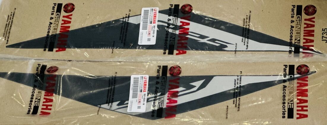 Yzf R25 2024 Orijinal Sinyal Grenaj Sticker Seti Siyah