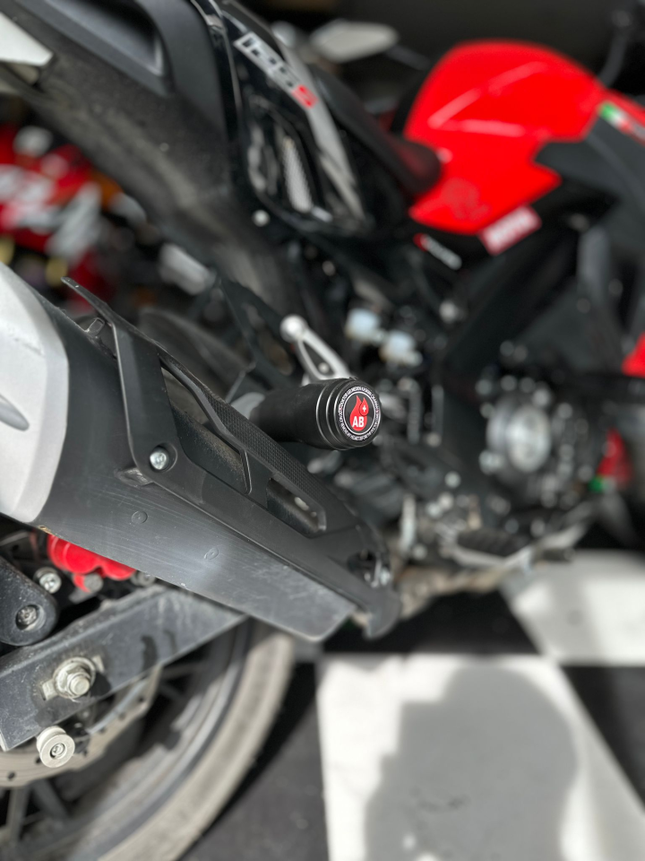Benelli Bn 125 S Egzoz Koruma Takozu