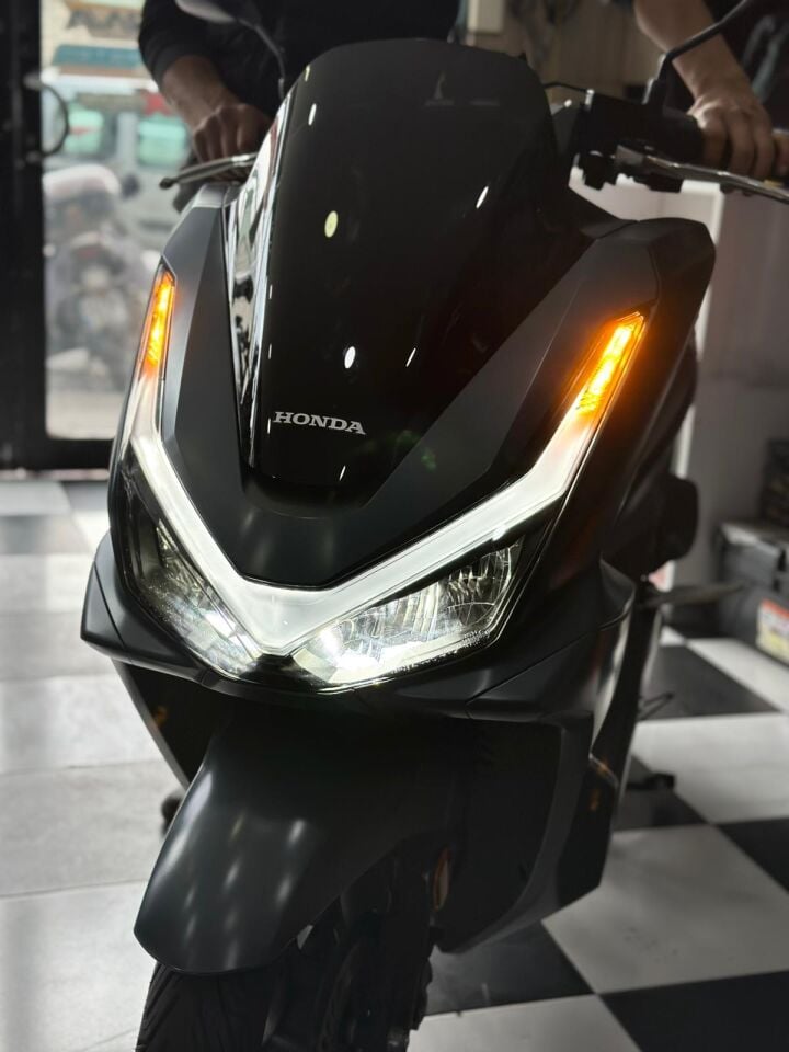 Honda Pcx 125 2025-26  Akıllı Amerikan Park — Dans Modlu Özel Seri