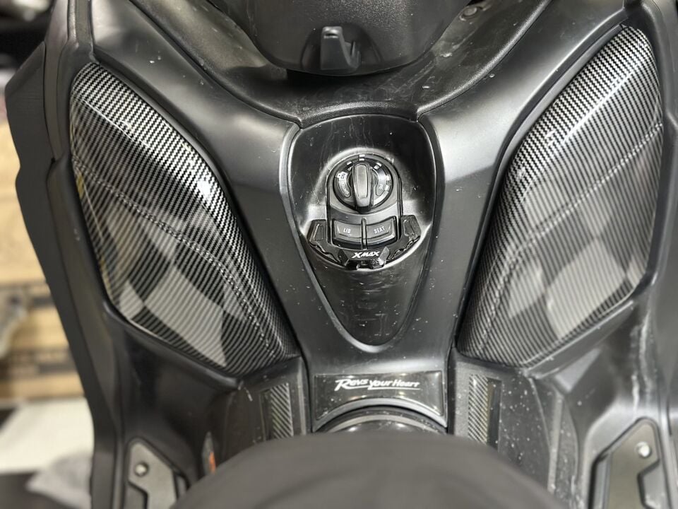 Xmax 250-300 2018-23 Karbon Torpido Sağ-Sol Kapak Seti