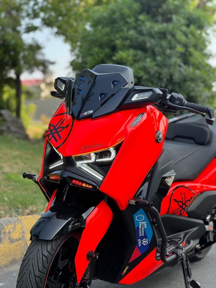 Xmax Tech-Max 2024 Sonic Model Spor Ön Cam Siyah