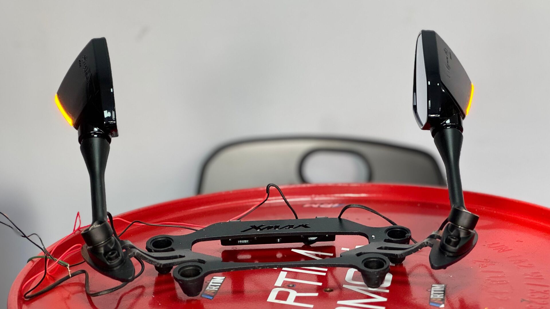 Xmax 250-300 2018-23 Sinyalli Ayna Seti